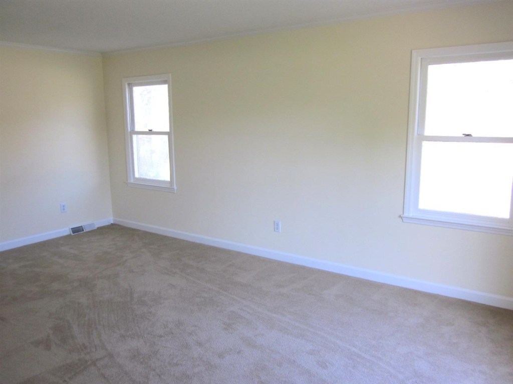 105 Hanover Circle Anderson, SC 29621 - Photo 4 of 20