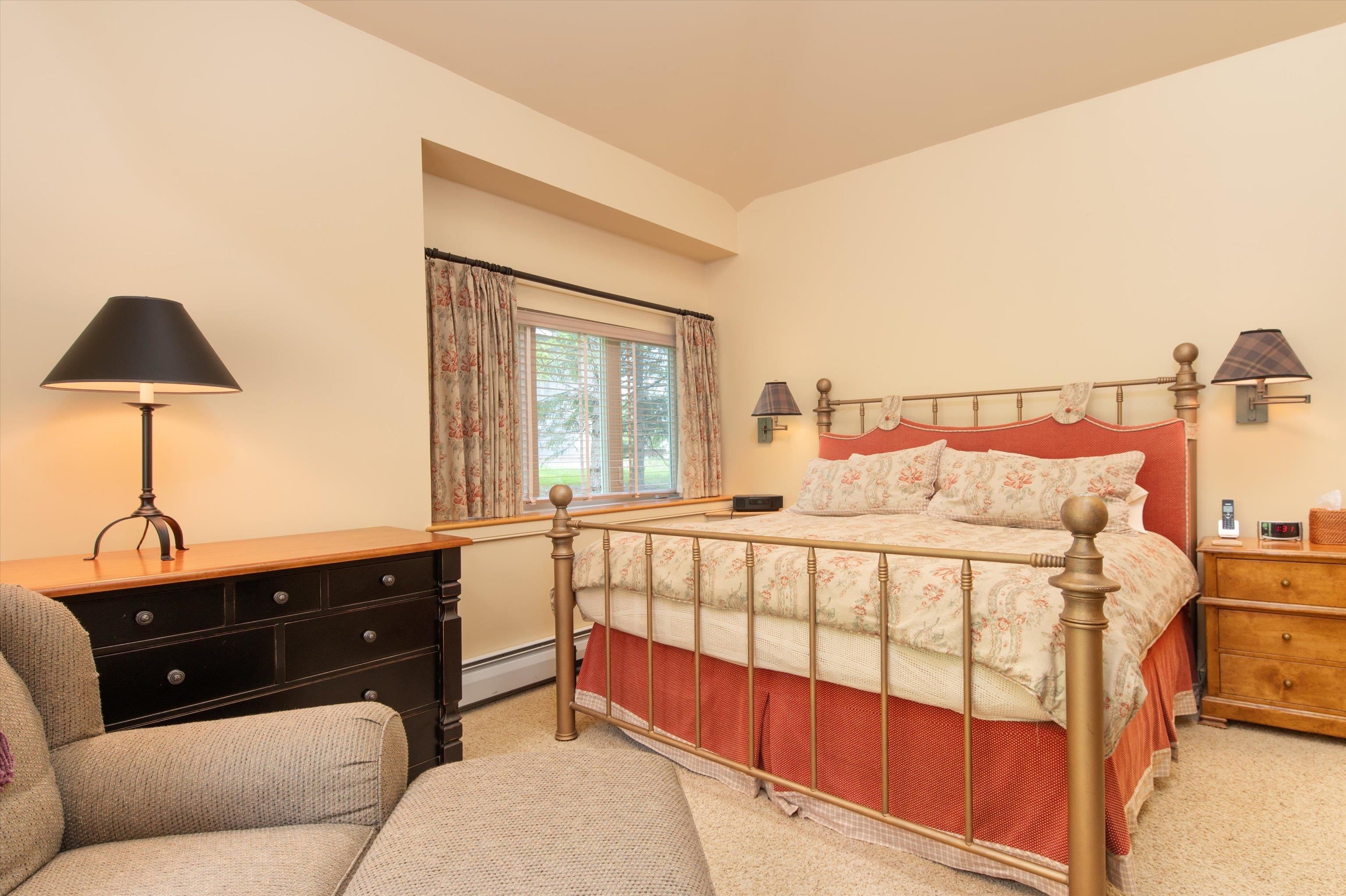 51 Alpine Way, Unit A4 Ludlow, VT 05149 - Photo 15 of 38 Gallery Image 15