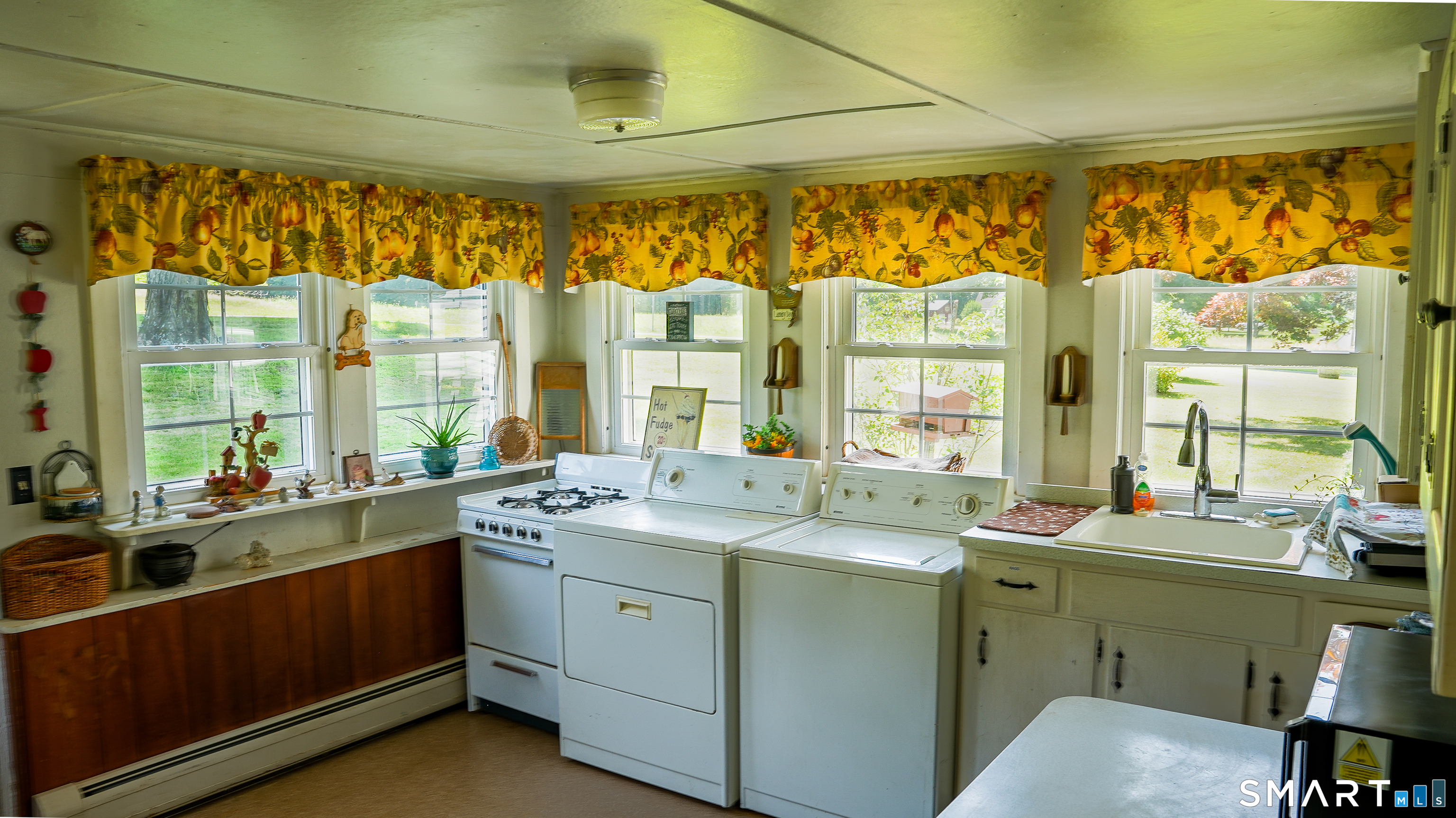 78 West District Road Farmington, CT 06085 - Photo 20 of 32 Gallery Image 20