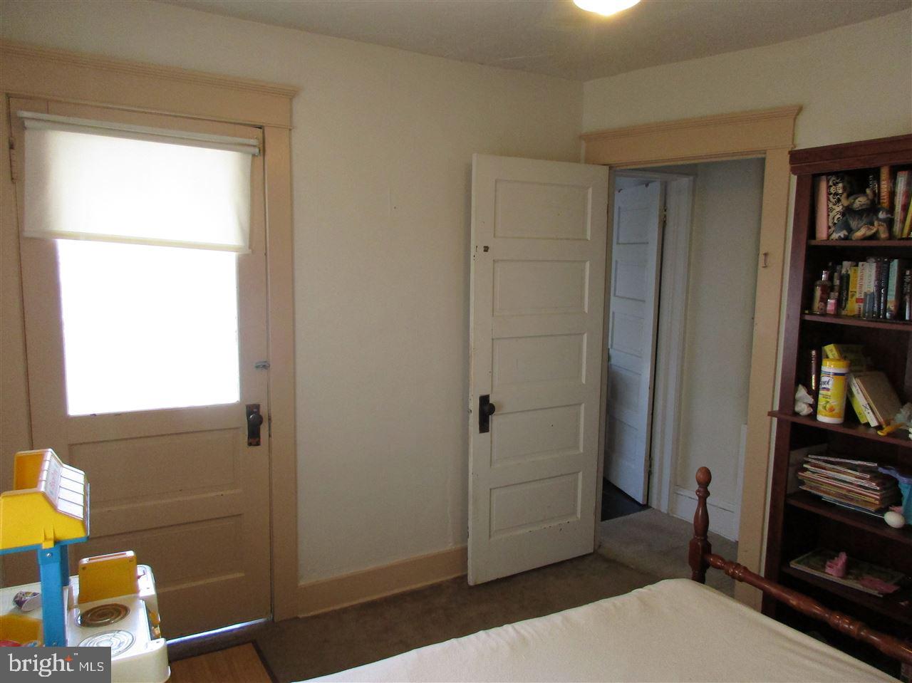 207 1/2 Ruth Avenue Hanover, PA 17331 - Photo 15 of 23 Gallery Image 15