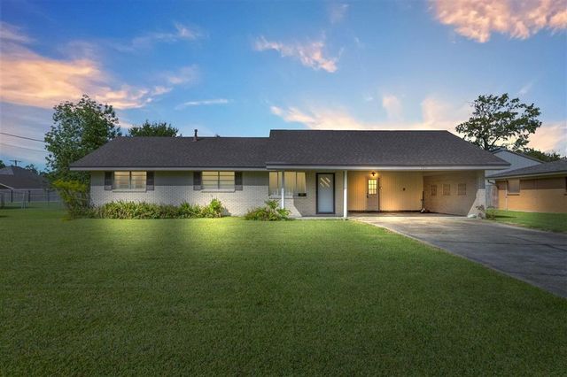 $175,000 | 320 Madison Street, Sulphur, LA 70663