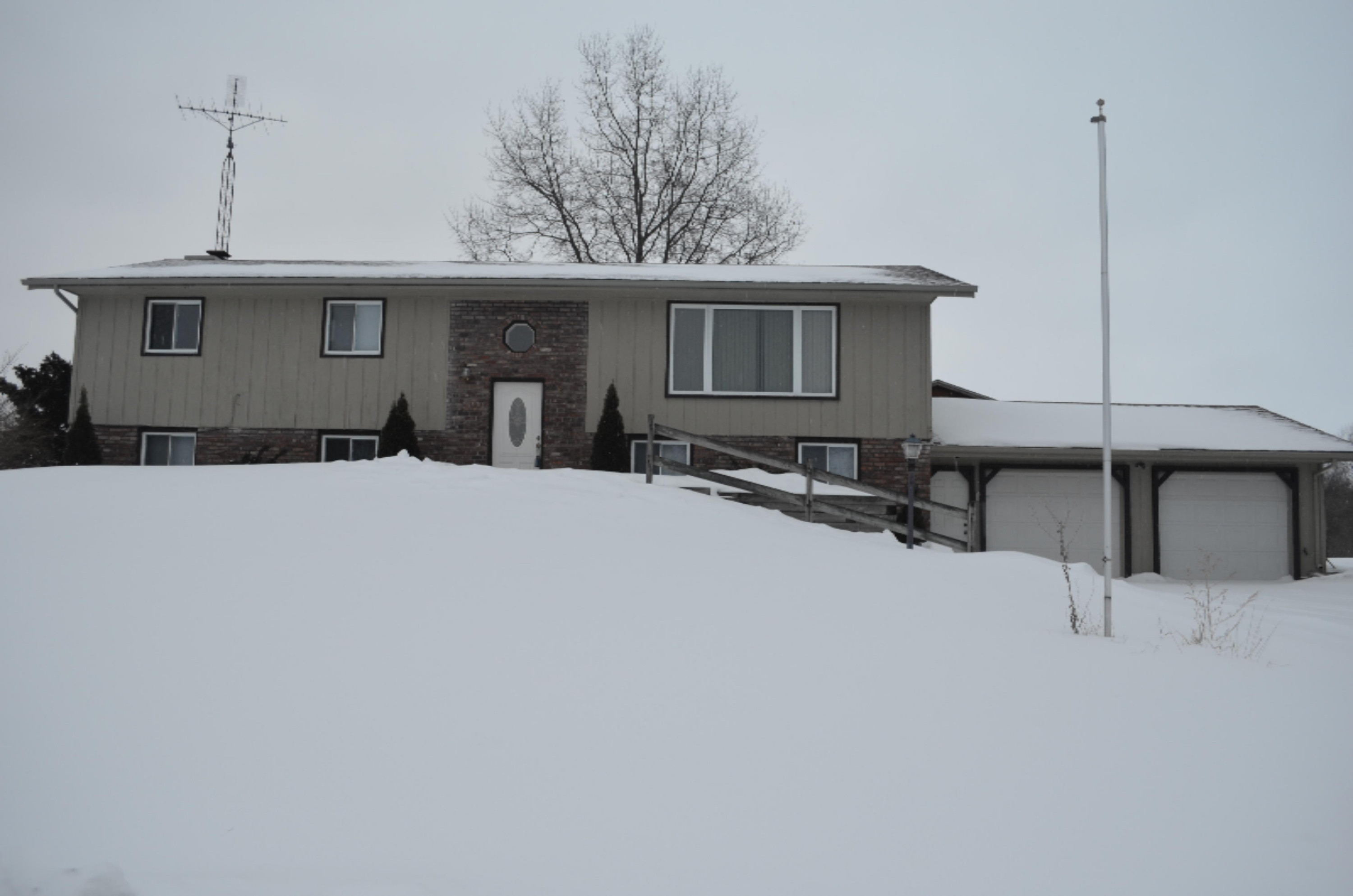 2693 Park Road Coloma, MI 49038 - Photo 1 of 27 2693 N Park Rd, Coloma