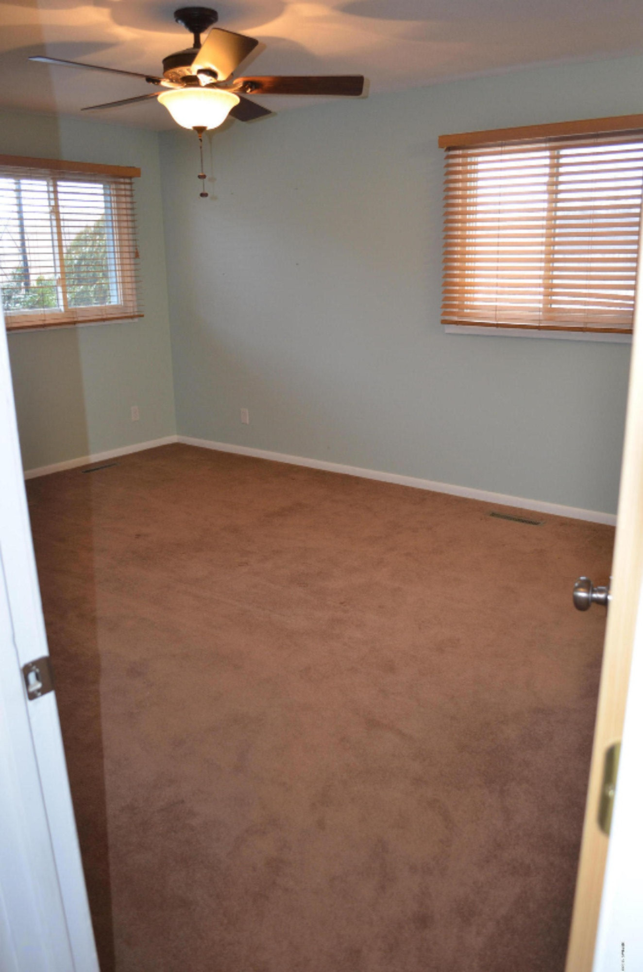 2693 Park Road Coloma, MI 49038 - Photo 11 of 27 2693 N Park Rd, Coloma,MI Master Bedroom