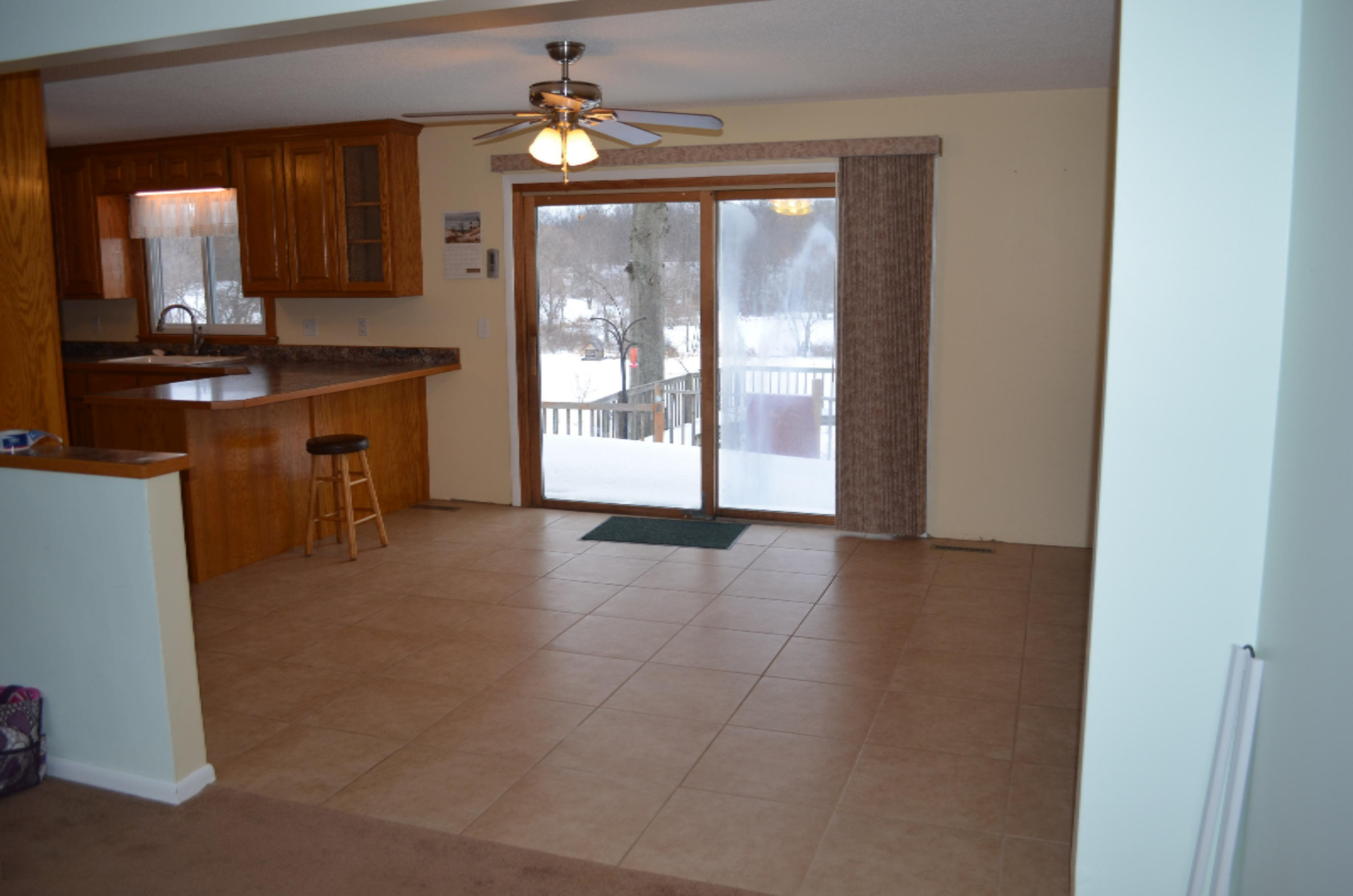 2693 Park Road Coloma, MI 49038 - Photo 4 of 27 2693 N Park Rd, Coloma, MI Eating Area