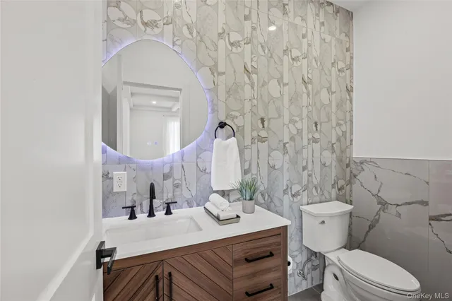 $1,750,000 | 182 Friends Lane, Westbury, NY 11590