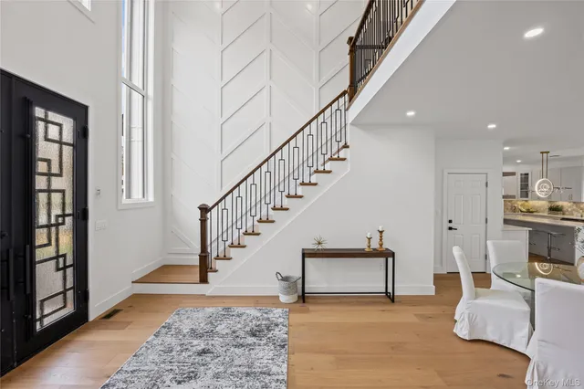 $1,750,000 | 182 Friends Lane, Westbury, NY 11590