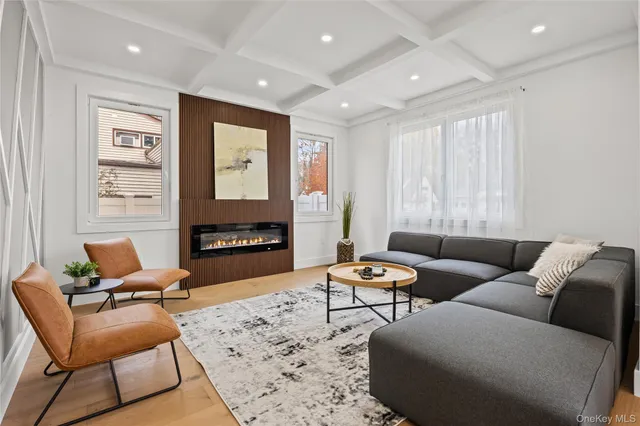 $1,750,000 | 182 Friends Lane, Westbury, NY 11590