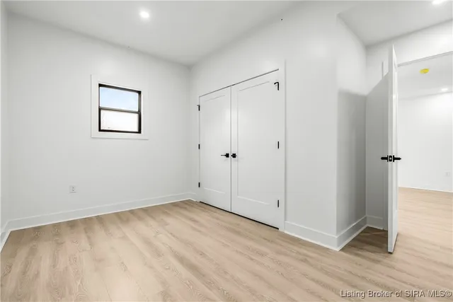 $779,900 | 1019 Ridgeview Drive, Jeffersonville, IN 47130