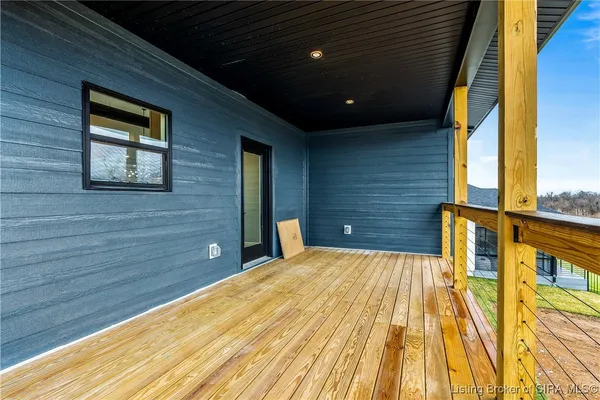 $759,900 | 1019 Ridgeview Drive, Jeffersonville, IN 47130