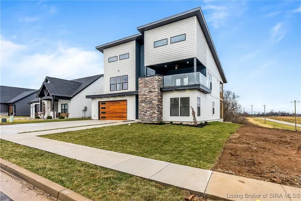 $759,900 | 1019 Ridgeview Drive, Jeffersonville, IN 47130