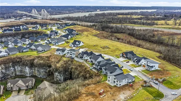 $759,900 | 1019 Ridgeview Drive, Jeffersonville, IN 47130