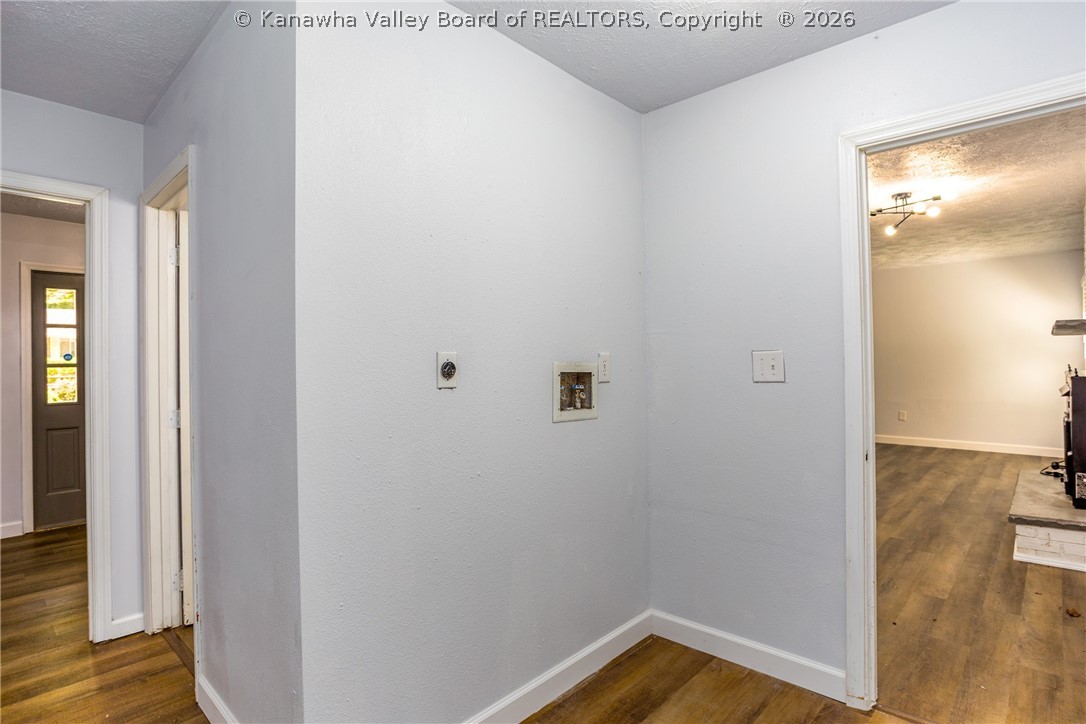 726 Lower Donnally Road Charleston, WV 25304 - Photo 27 of 39 Gallery Image 27