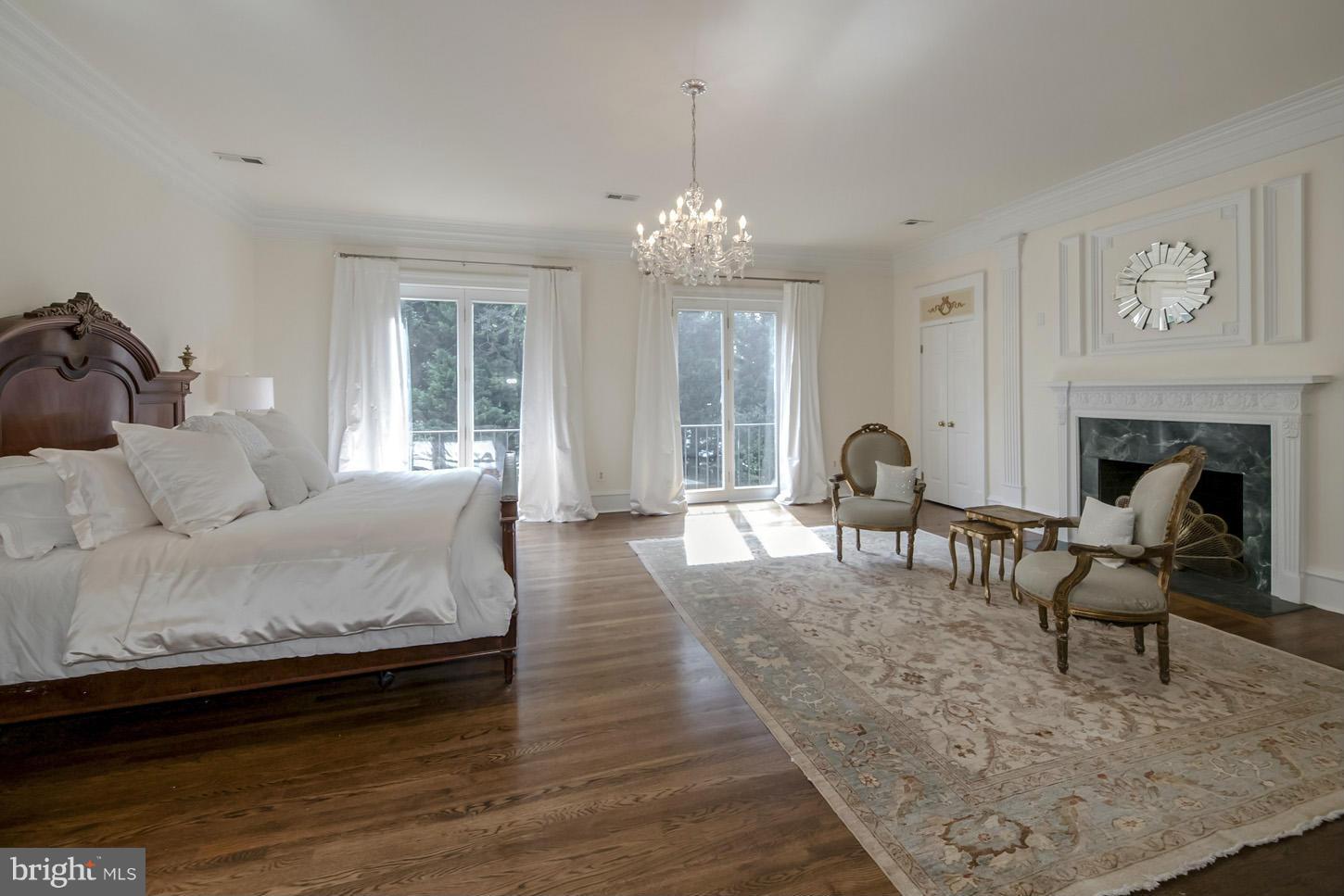 1163 Bellview Road McLean, VA 22102 - Photo 14 of 30 Master Suite