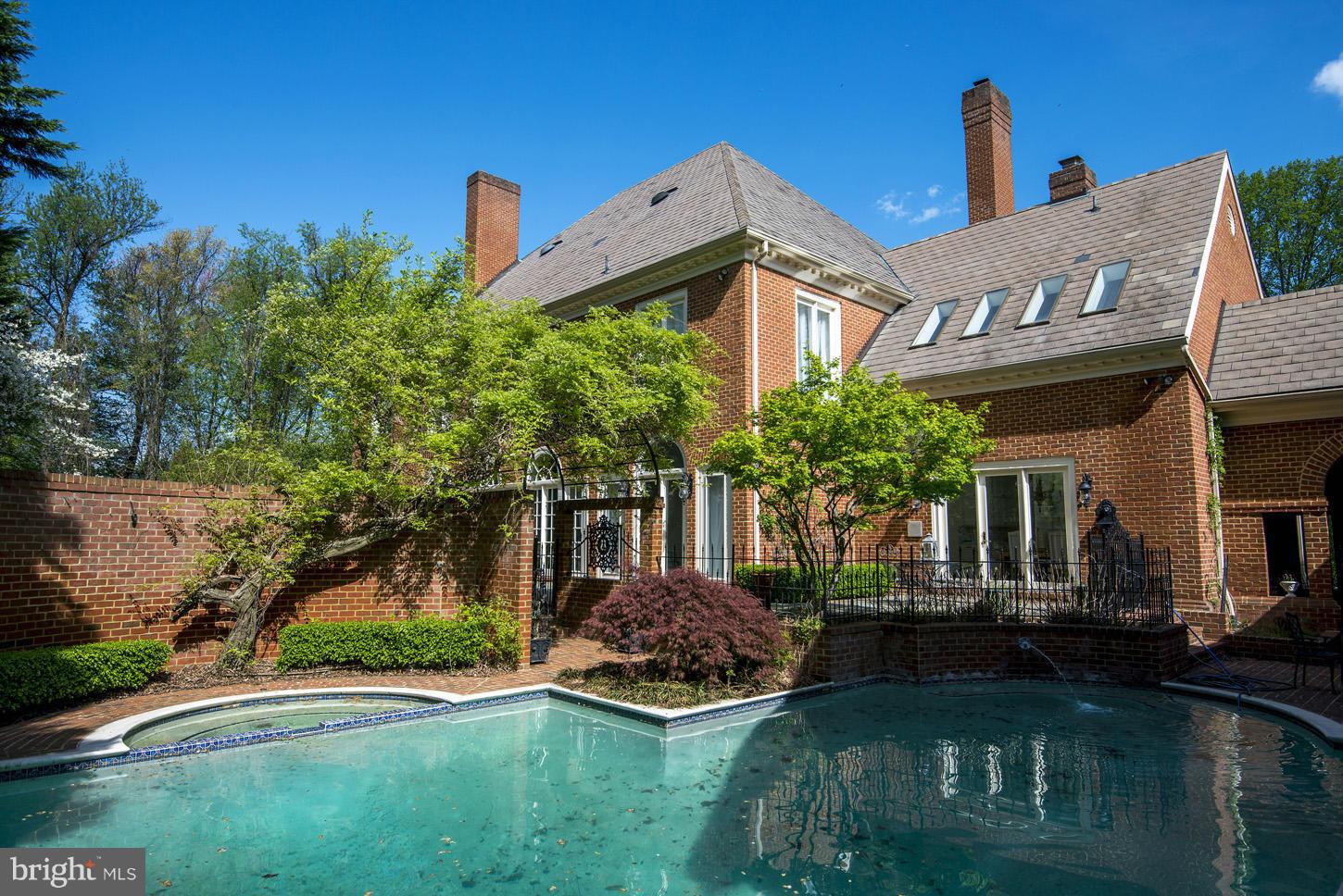 1163 Bellview Road McLean, VA 22102 - Photo 28 of 30 Luxury Pool
