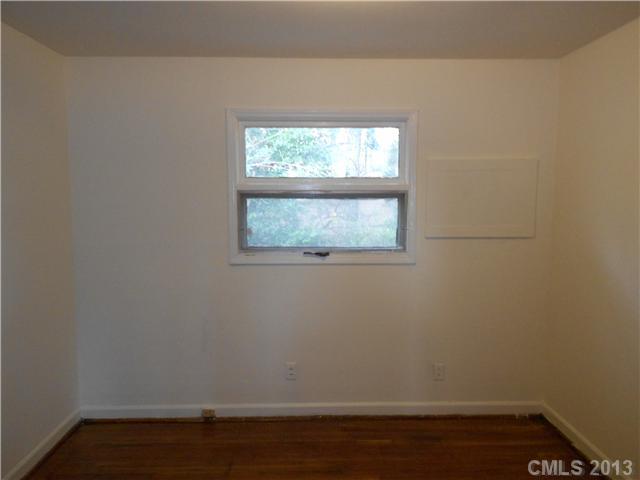 3834 Tuckaseegee Road, Unit 2 Charlotte, NC 28208 - Photo 6 of 8