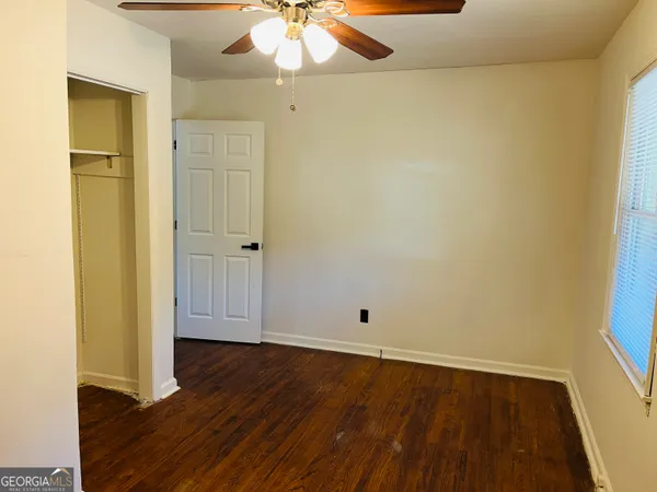 $950 | 50 Lone Oak Street, Grantville, GA 30220