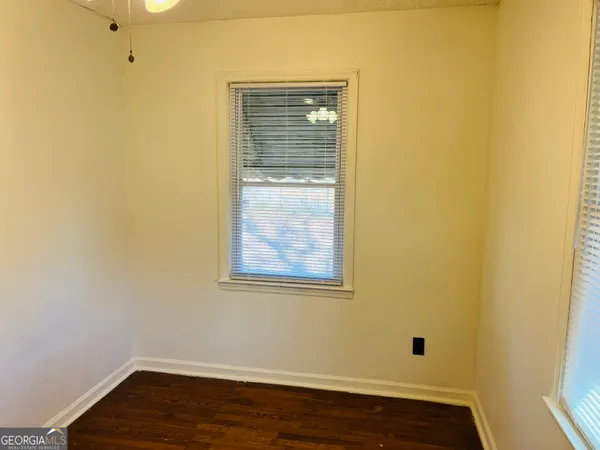 $950 | 50 Lone Oak Street, Grantville, GA 30220