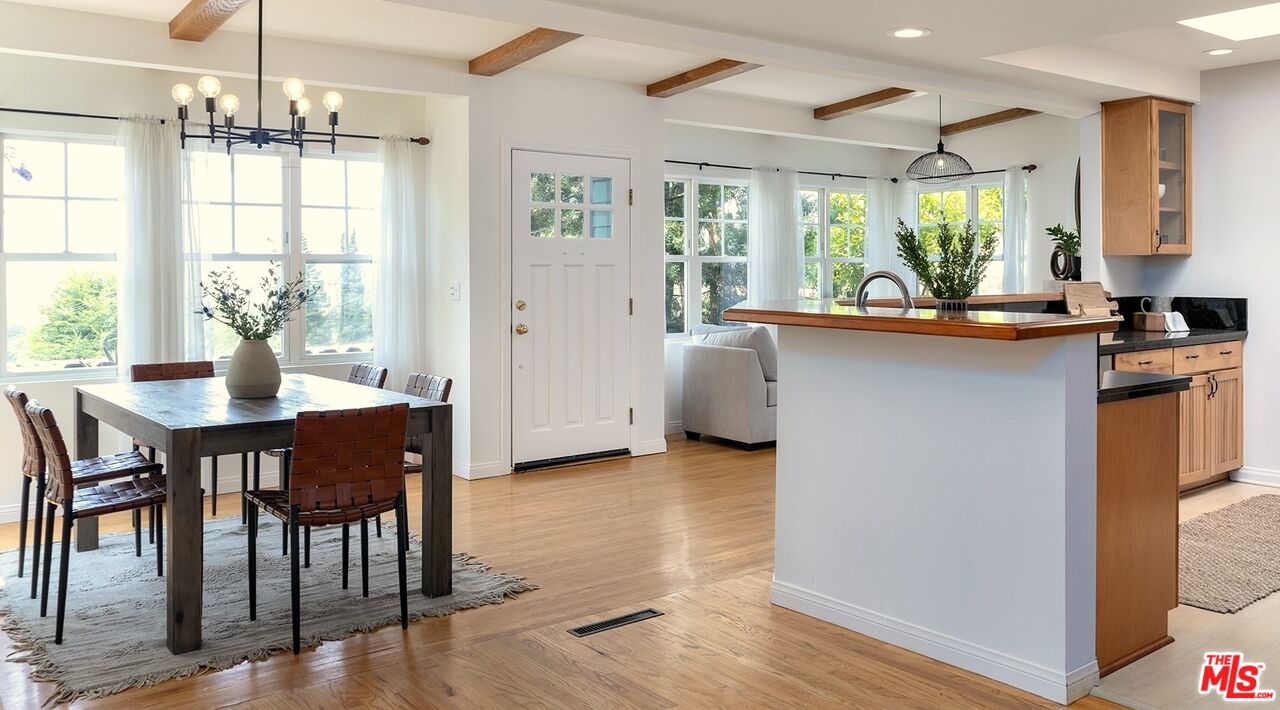 626 Oleander Drive Los Angeles, CA 90042 - Photo 14 of 75