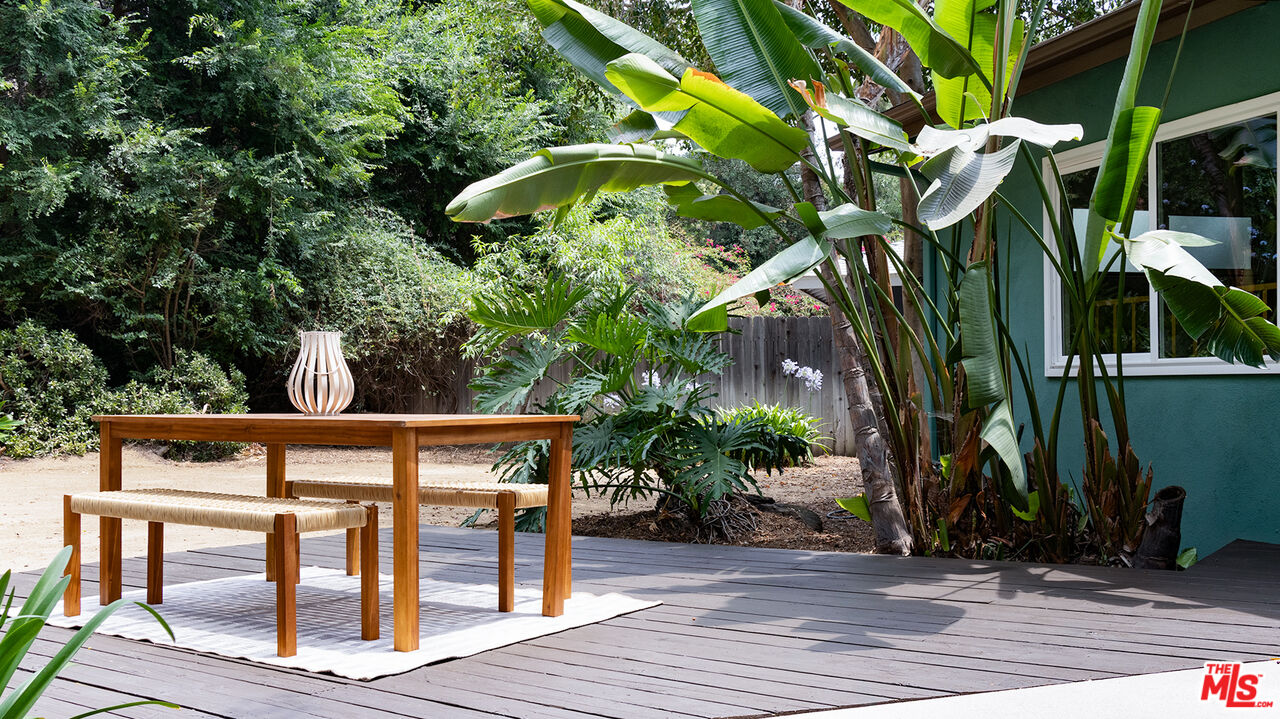 626 Oleander Drive Los Angeles, CA 90042 - Photo 55 of 75