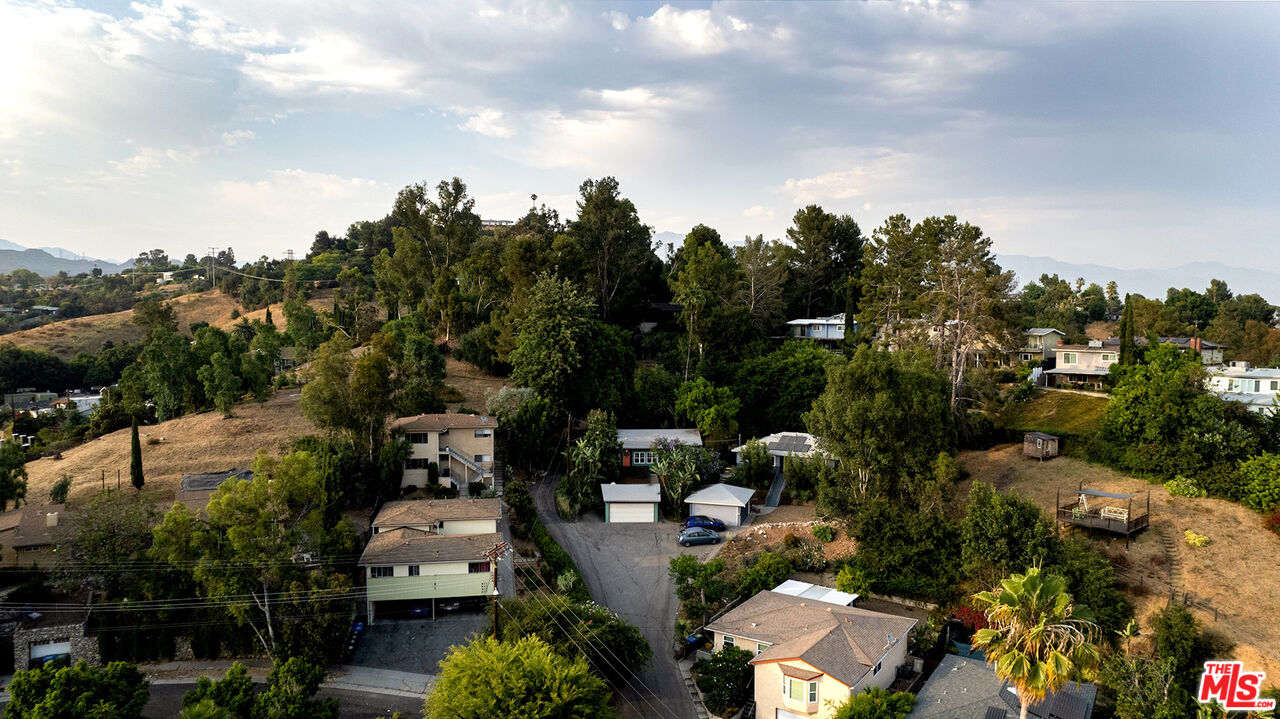 626 Oleander Drive Los Angeles, CA 90042 - Photo 72 of 75