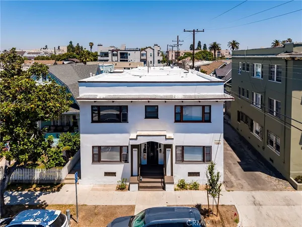 $2,699,000 | 433 West 4th Street, Long Beach, CA 90802