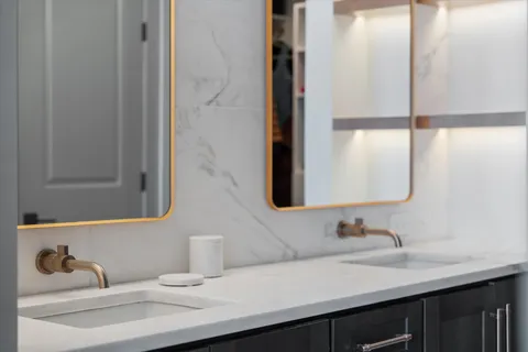 a view of lot of trees in a room