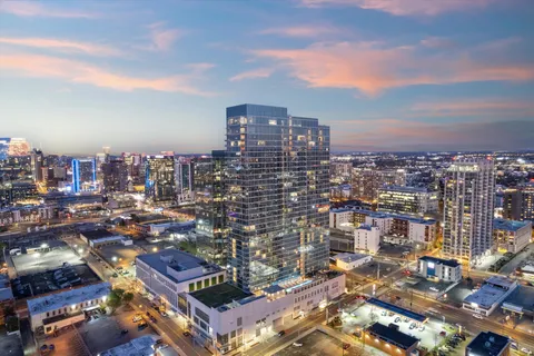 $1,250,000 | 1616 West End Avenue, Unit 1708, Nashville, TN 37203