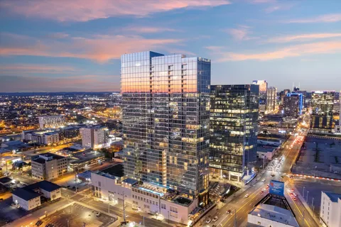 $1,250,000 | 1616 West End Avenue, Unit 1708, Nashville, TN 37203