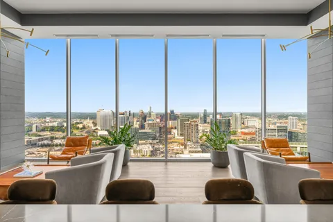 $1,250,000 | 1616 West End Avenue, Unit 1708, Nashville, TN 37203