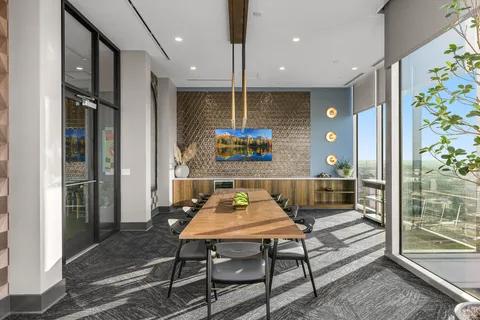 $1,250,000 | 1616 West End Avenue, Unit 1708, Nashville, TN 37203