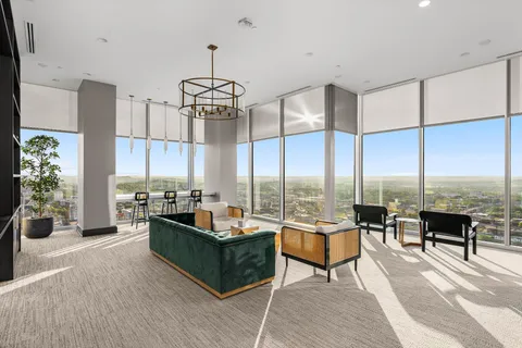 $1,250,000 | 1616 West End Avenue, Unit 1708, Nashville, TN 37203