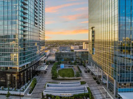 $1,250,000 | 1616 West End Avenue, Unit 1708, Nashville, TN 37203