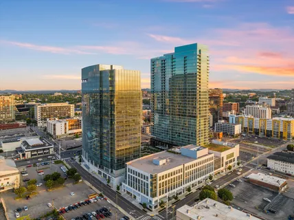 $1,250,000 | 1616 West End Avenue, Unit 1708, Nashville, TN 37203