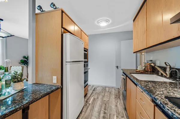 $599,000 | 3945 Harrison Street, Unit 23, Oakland, CA 94611