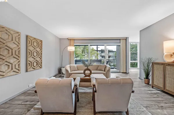 $599,000 | 3945 Harrison Street, Unit 23, Oakland, CA 94611