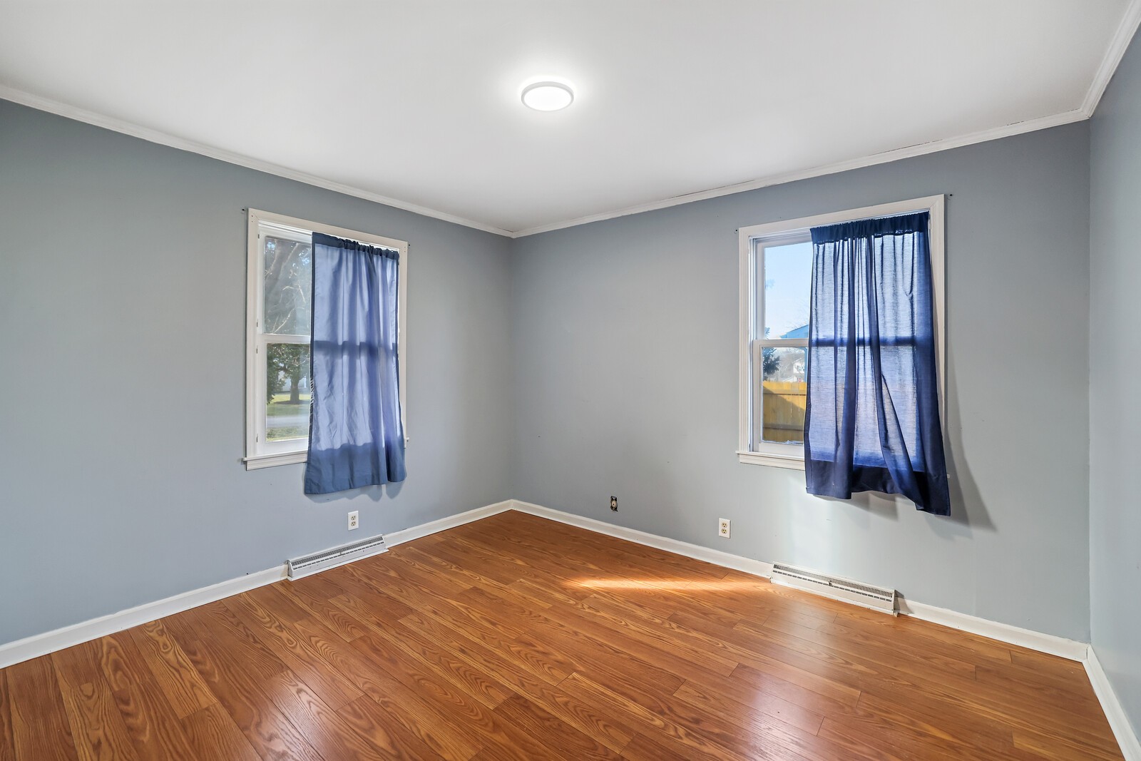 220 Hampton Road Columbia, TN 38401 - Photo 34 of 74 a view of an empty room with wooden floor and a window