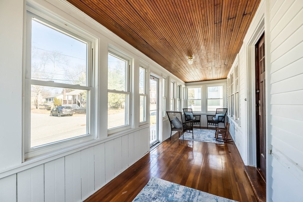 40 Perley Road North Andover, MA 01845 - Photo 3 of 30 Gallery Image 3