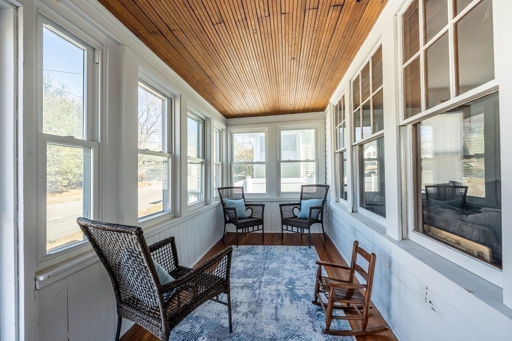 40 Perley Road North Andover, MA 01845 - Photo 4 of 30 Gallery Image 4