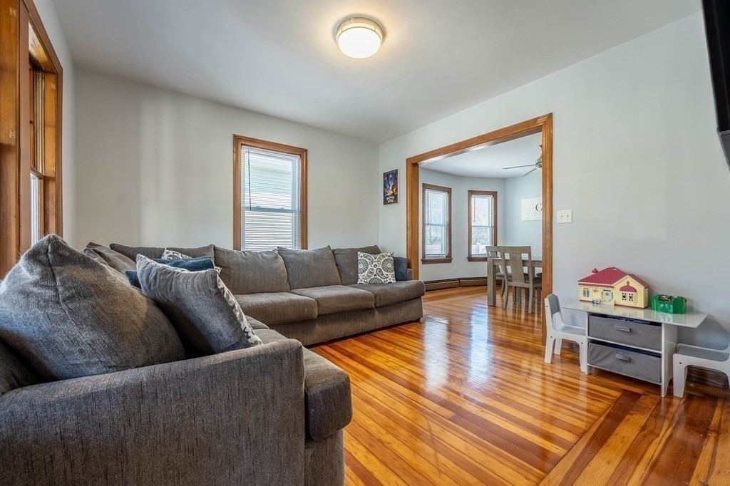 40 Perley Road North Andover, MA 01845 - Photo 5 of 30 Gallery Image 5