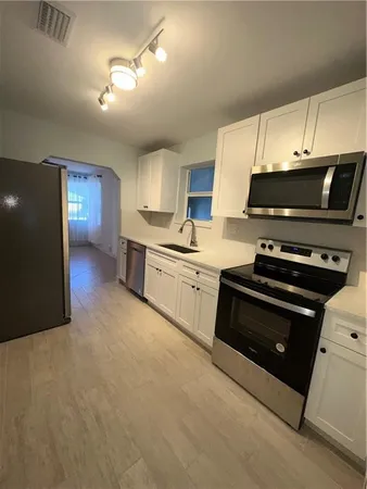 $1,875 | 1644 26th Avenue, Vero Beach, FL 32960