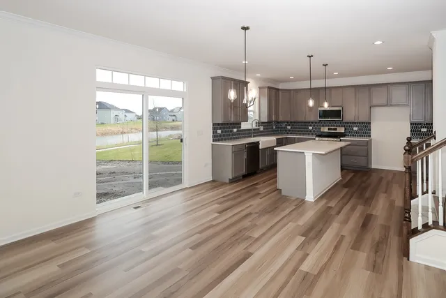 $599,990 | 26130 West Sherwood Circle, Plainfield, IL 60585