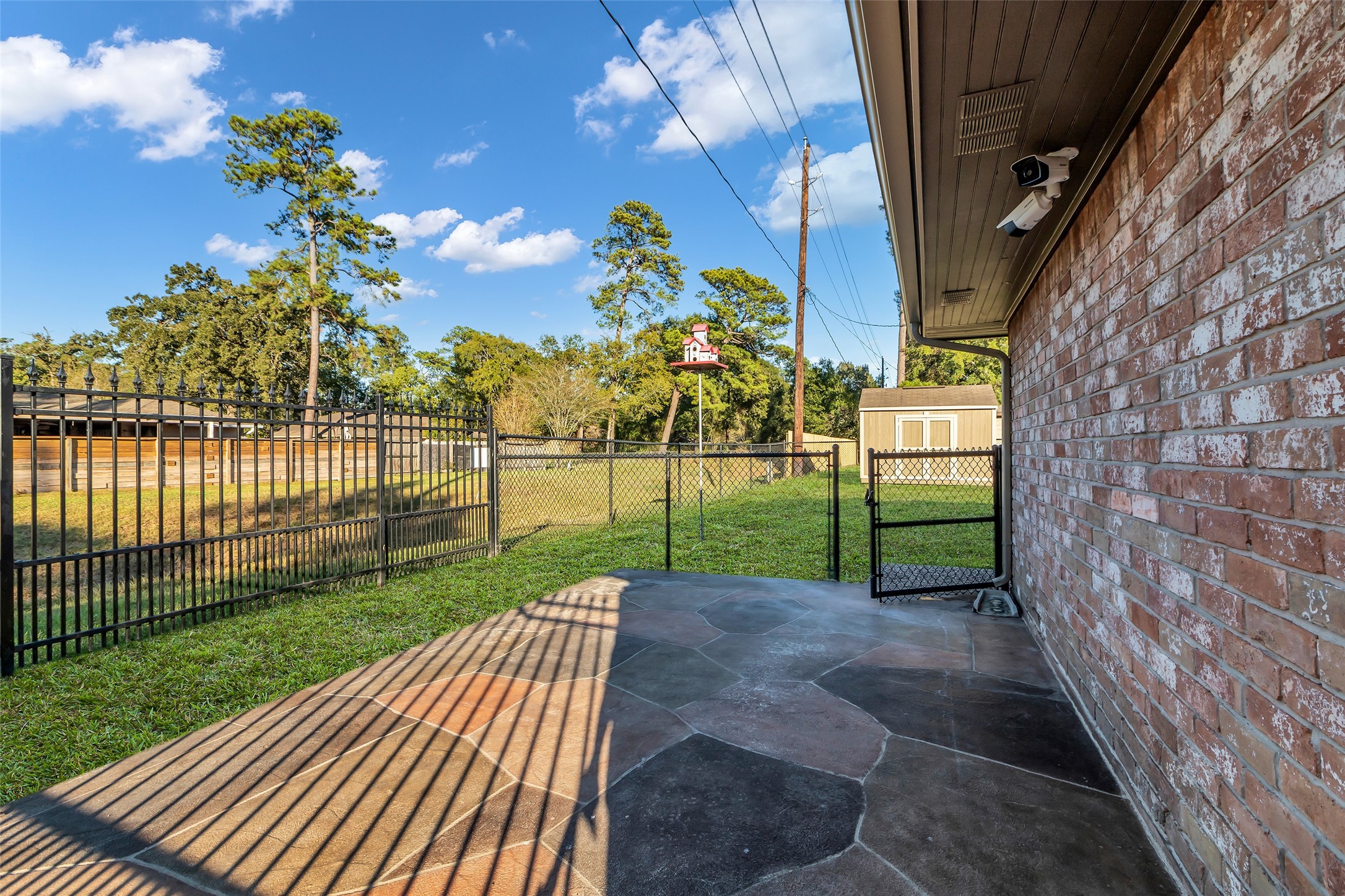 603 St Andrews Road Kingwood, TX 77339 - Photo 29 of 34 a view of a back yard