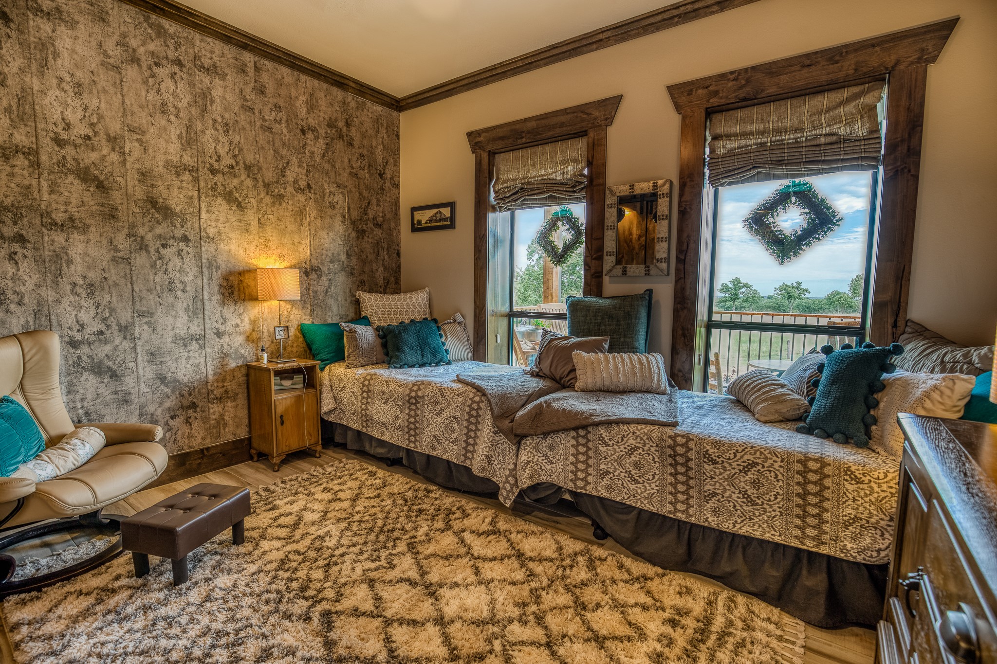 10092 County Road 446 Somerville, TX 77879 - Photo 21 of 50 a bedroom with bed couch and window