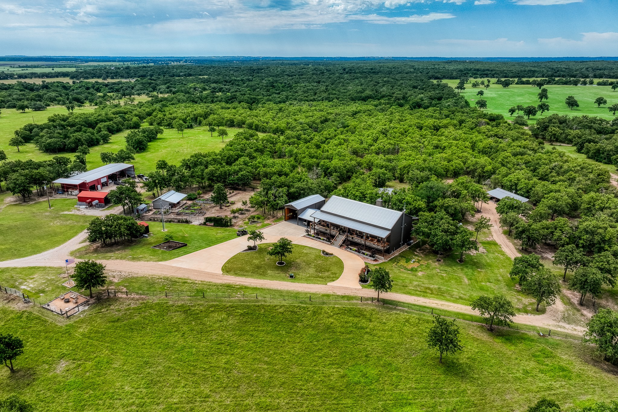 10092 County Road 446 Somerville, TX 77879 - Photo 27 of 50 an aerial view of a house with a yard