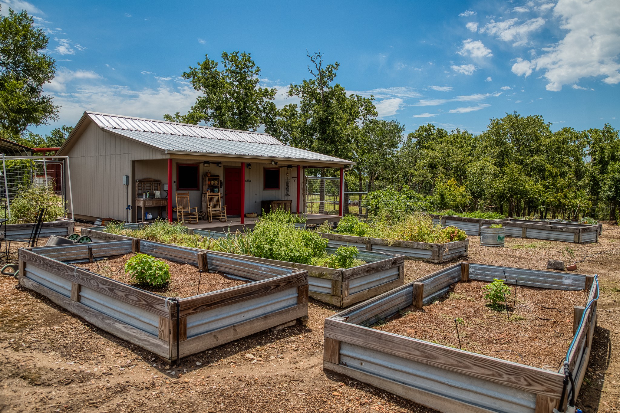 10092 County Road 446 Somerville, TX 77879 - Photo 38 of 50 a view of a backyard with sitting area and furniture