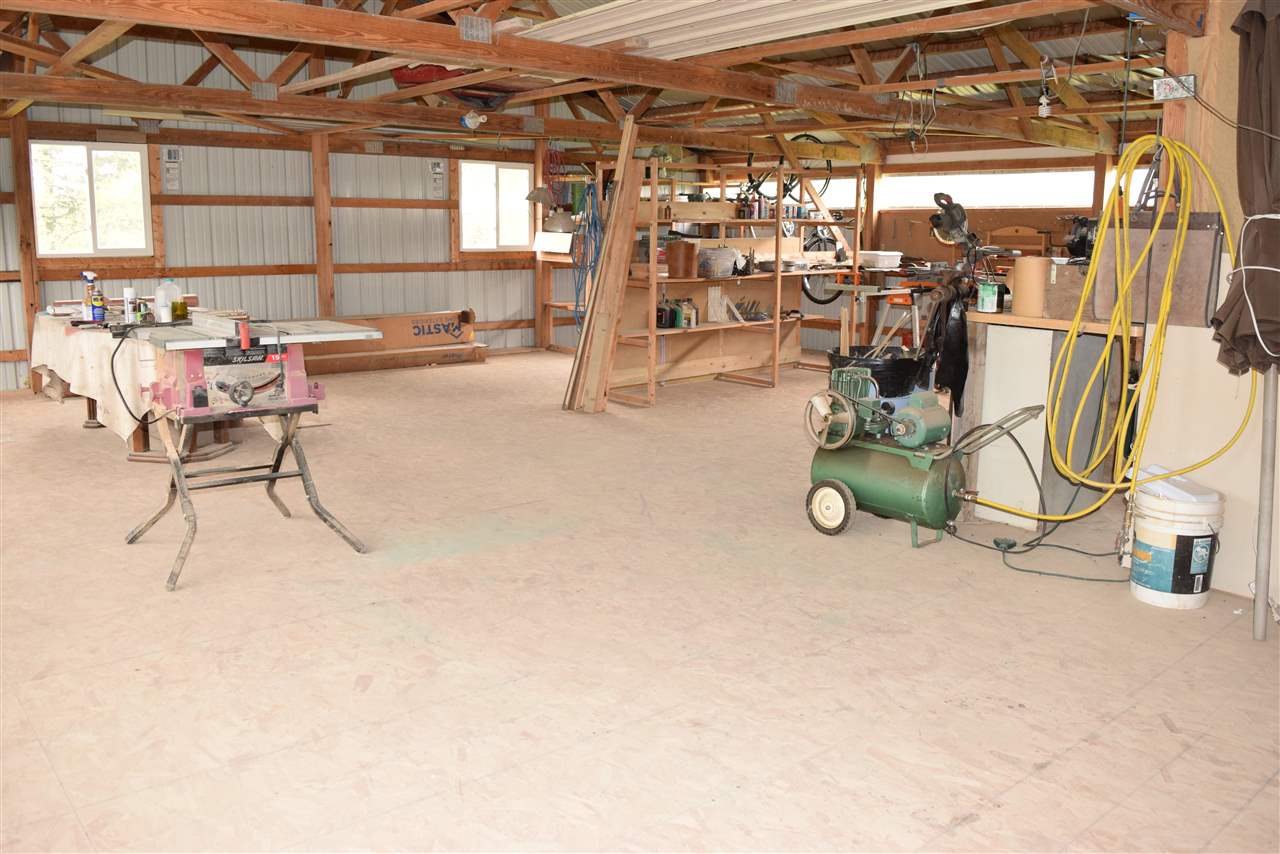 1012 Iwv Road Southwest Oxford, IA 52322 - Photo 20 of 25 Gallery Image 20