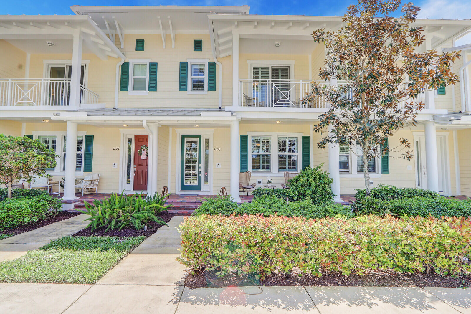1208 South Community Dr