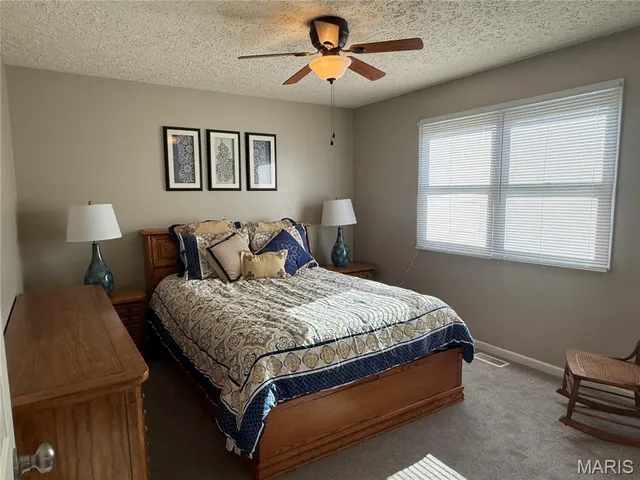 $199,900 | 17485 Cashew Lane, Dixon, MO 65459