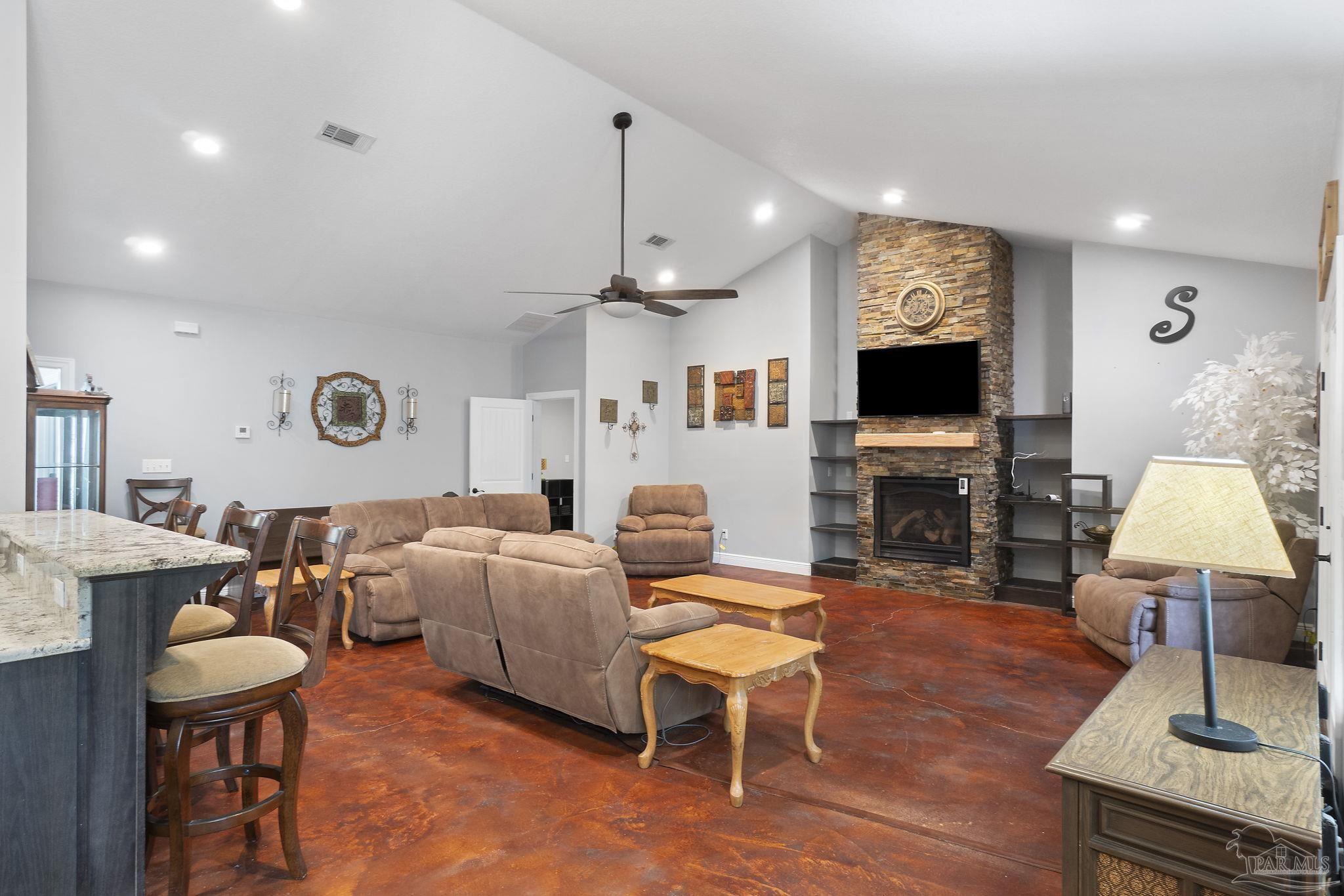 3093 Wallace Lake Road Pace, FL 32571 - Photo 22 of 65