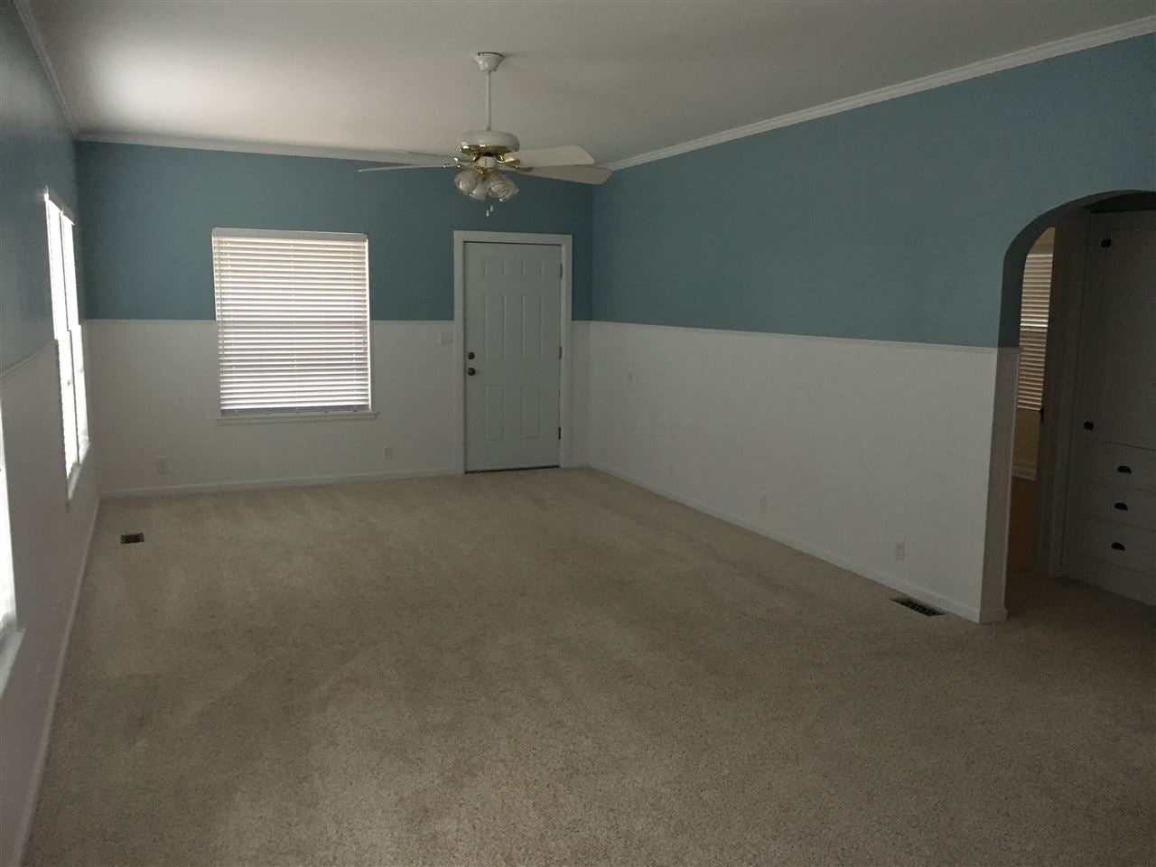737 Holly Street Perry, OK 73077 - Photo 7 of 21 Gallery Image 7